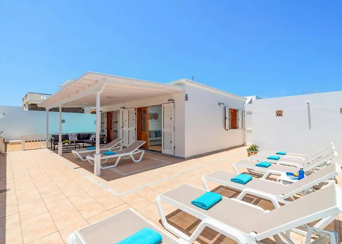 Вилла Family By