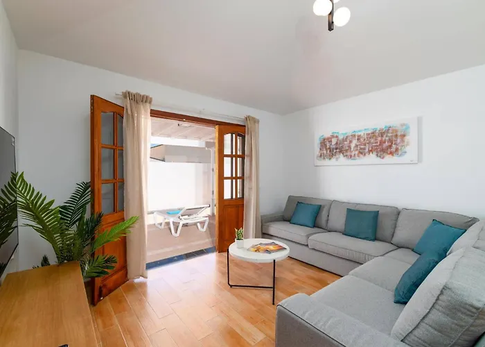 Вилла Family By